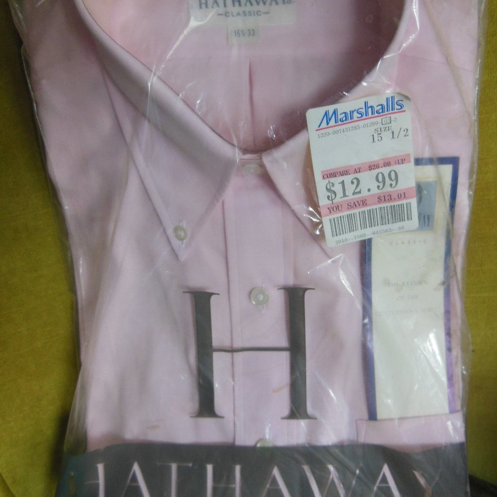 Hathaway Mens Fitted Dress Shirt (Sz.15½" - 33) NWT - Long Sleeve and Pink